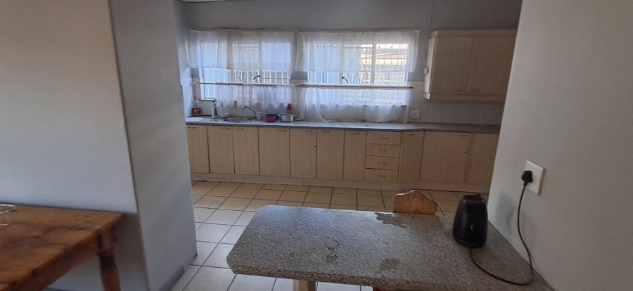 10 Bedroom Property for Sale in Universitas Free State